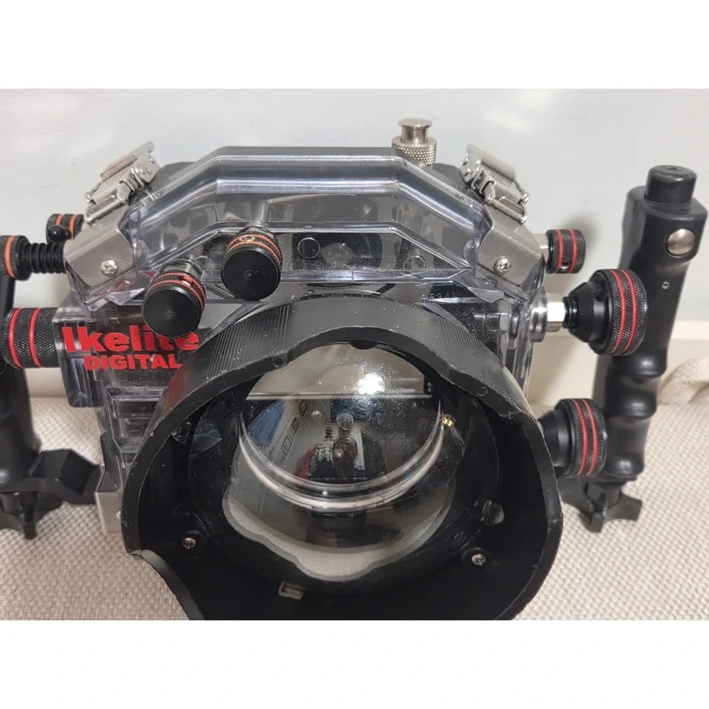 Ikelite Digital Underwater Camera Housing Canon Sony SLR? Large Very Heavy
